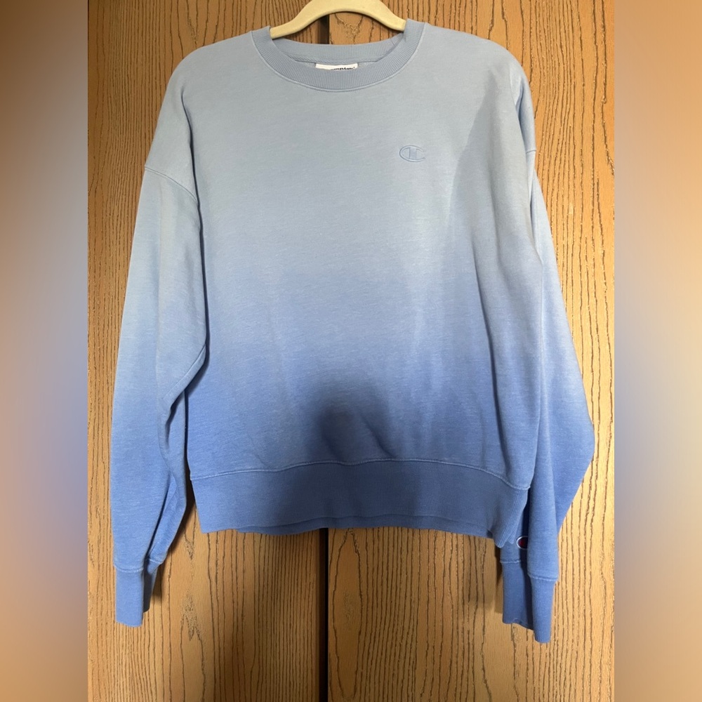 Woman’s champion sweatshirt